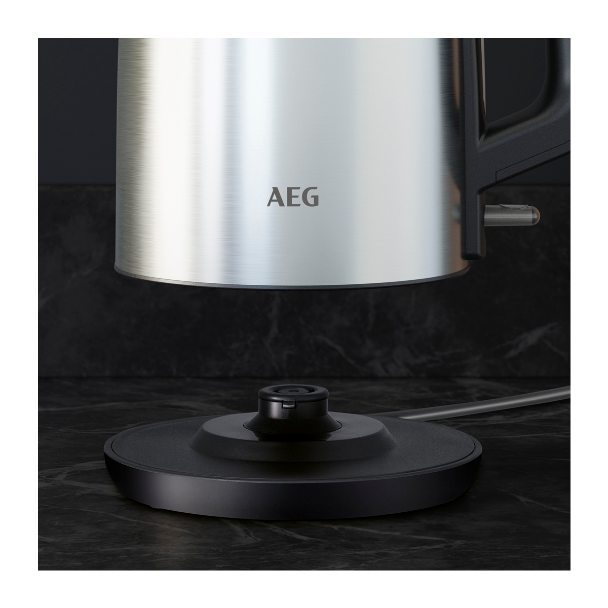 AEG - Hervidor de agua - K3-1-3ST